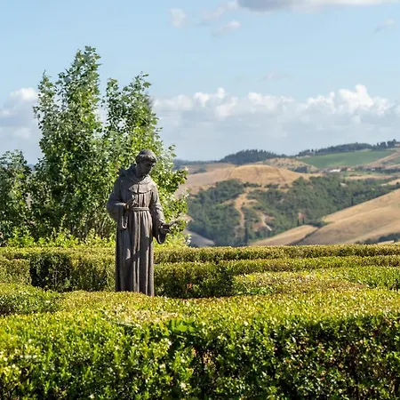 Fonte Rinaldi Villa Cedri